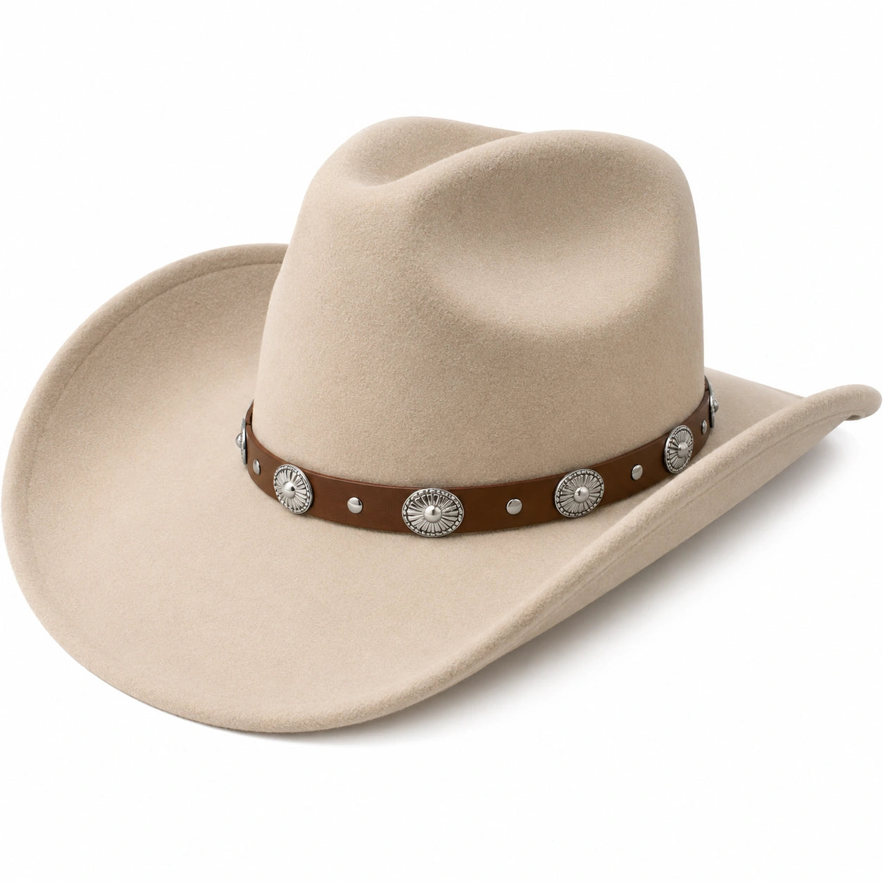 Sombrero vaquero beige con detalles metálicos