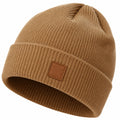 Gorro de punto marrón claro con diseño clásico